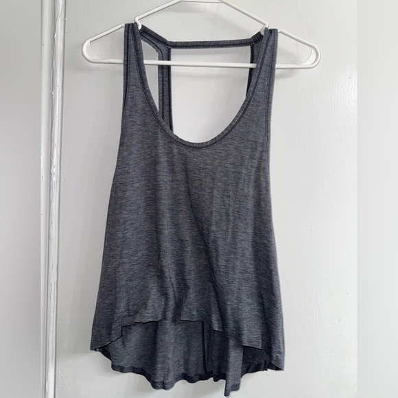 Lululemon Intended Tank size 6 - Picture 6 of 9